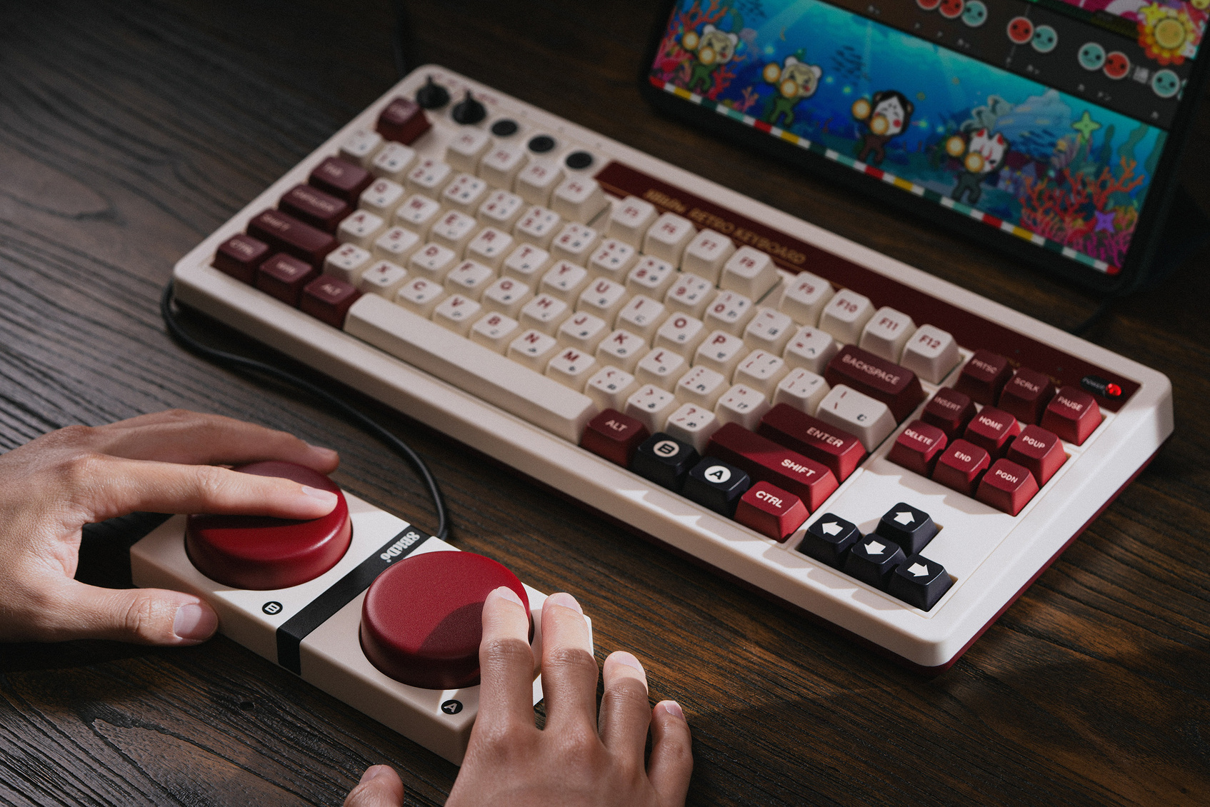 8BitDo Retro Mechanical Keyboard-2