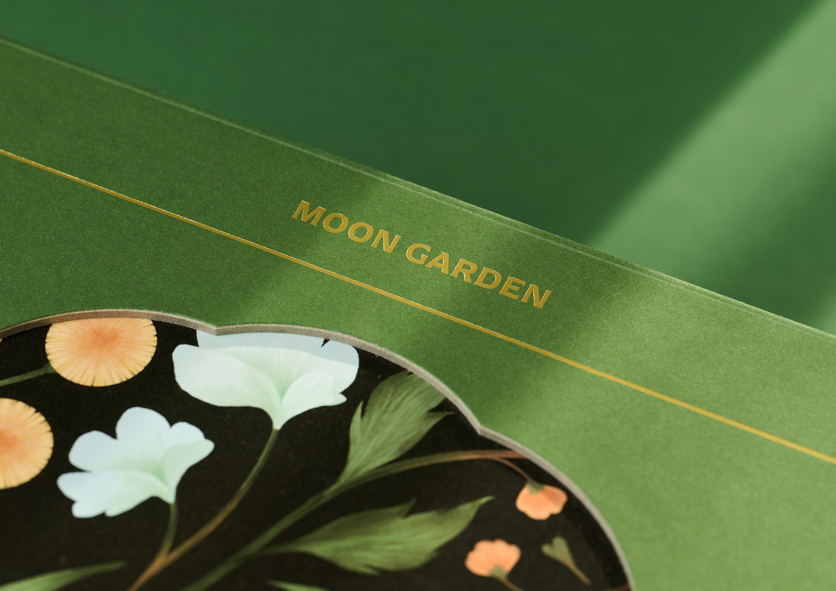 MOON GARDEN-4