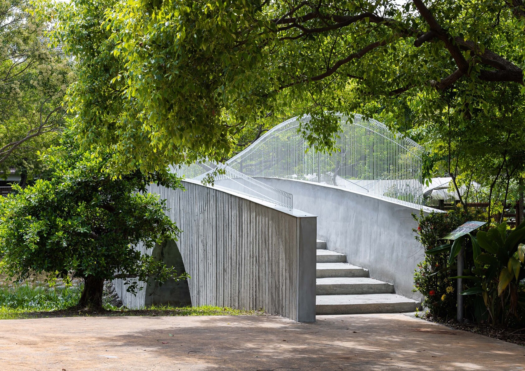 Hualien Agricultural Vocational School Ecological Observation Wooden Boardwalk-3