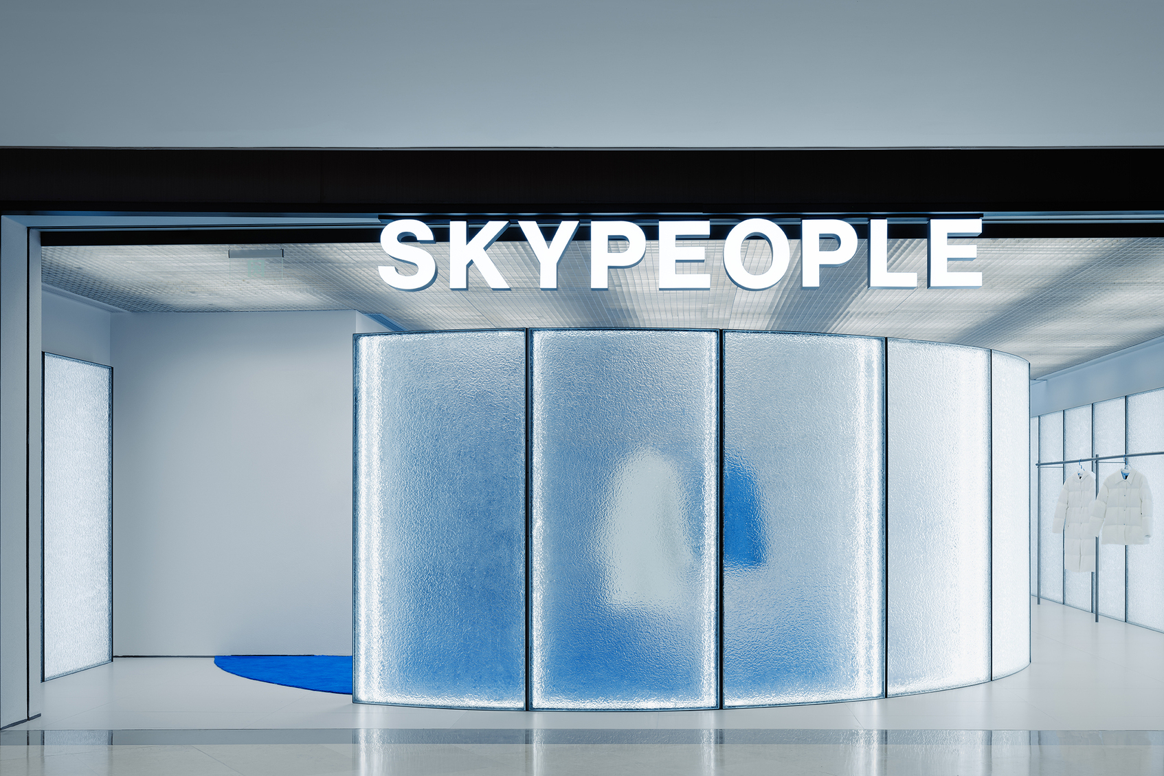 SKYPEOPLE 天空人 冰凍廣場-3