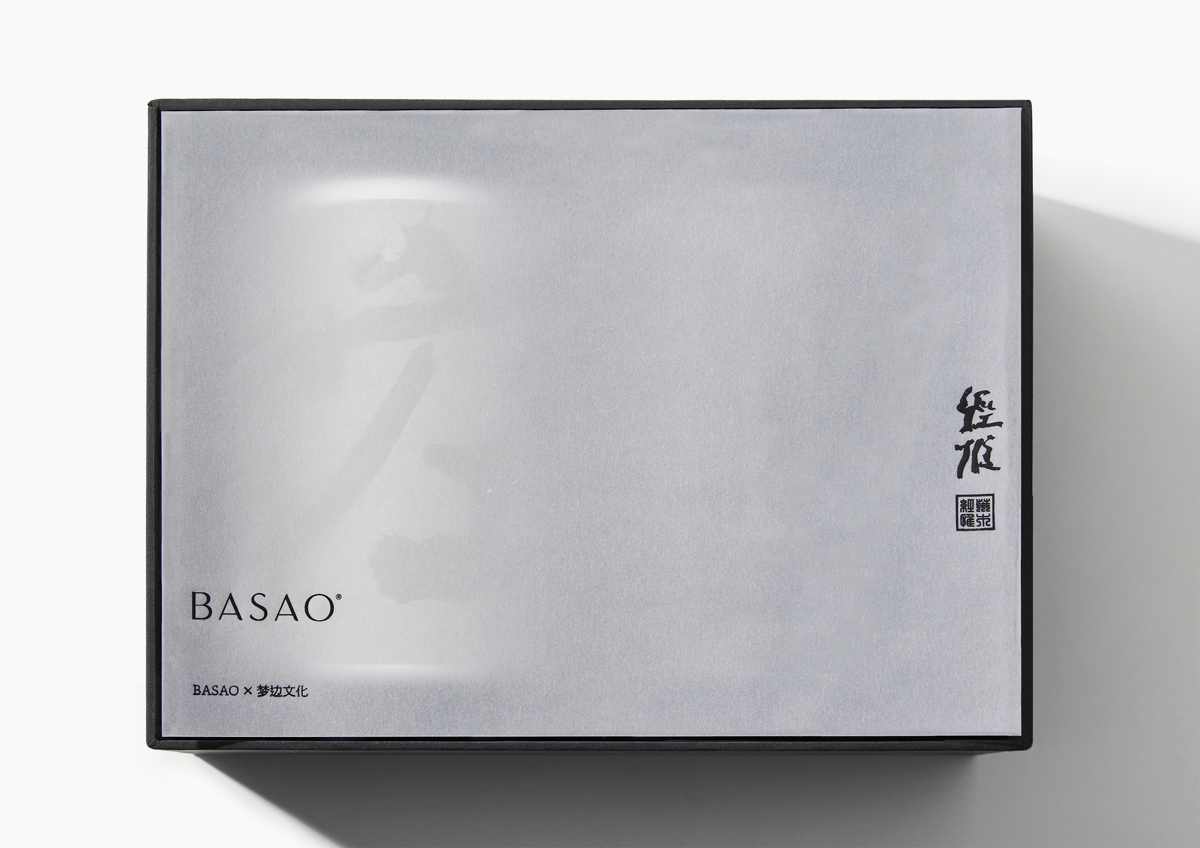 BASAO x Araki Nobuyoshi collaboration packaging-4