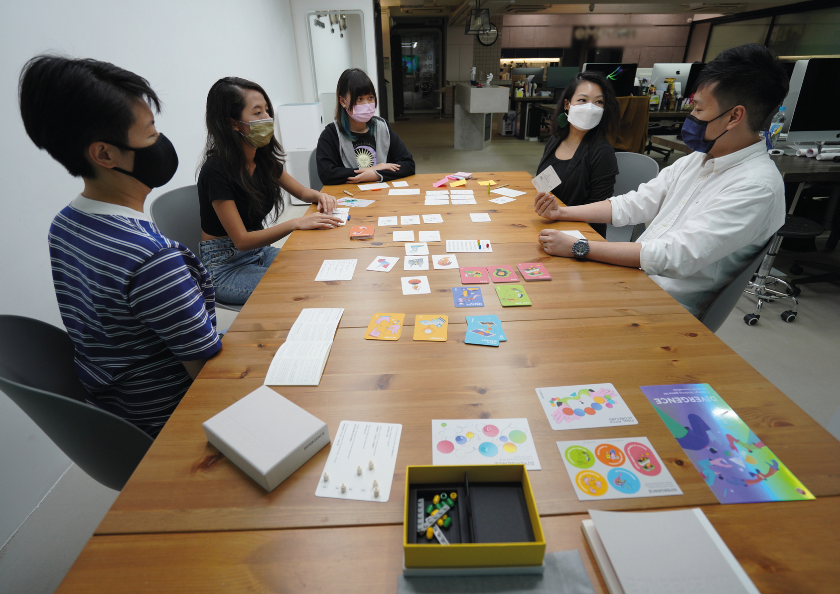 Divergence: A Design Thinking Game Kit-1