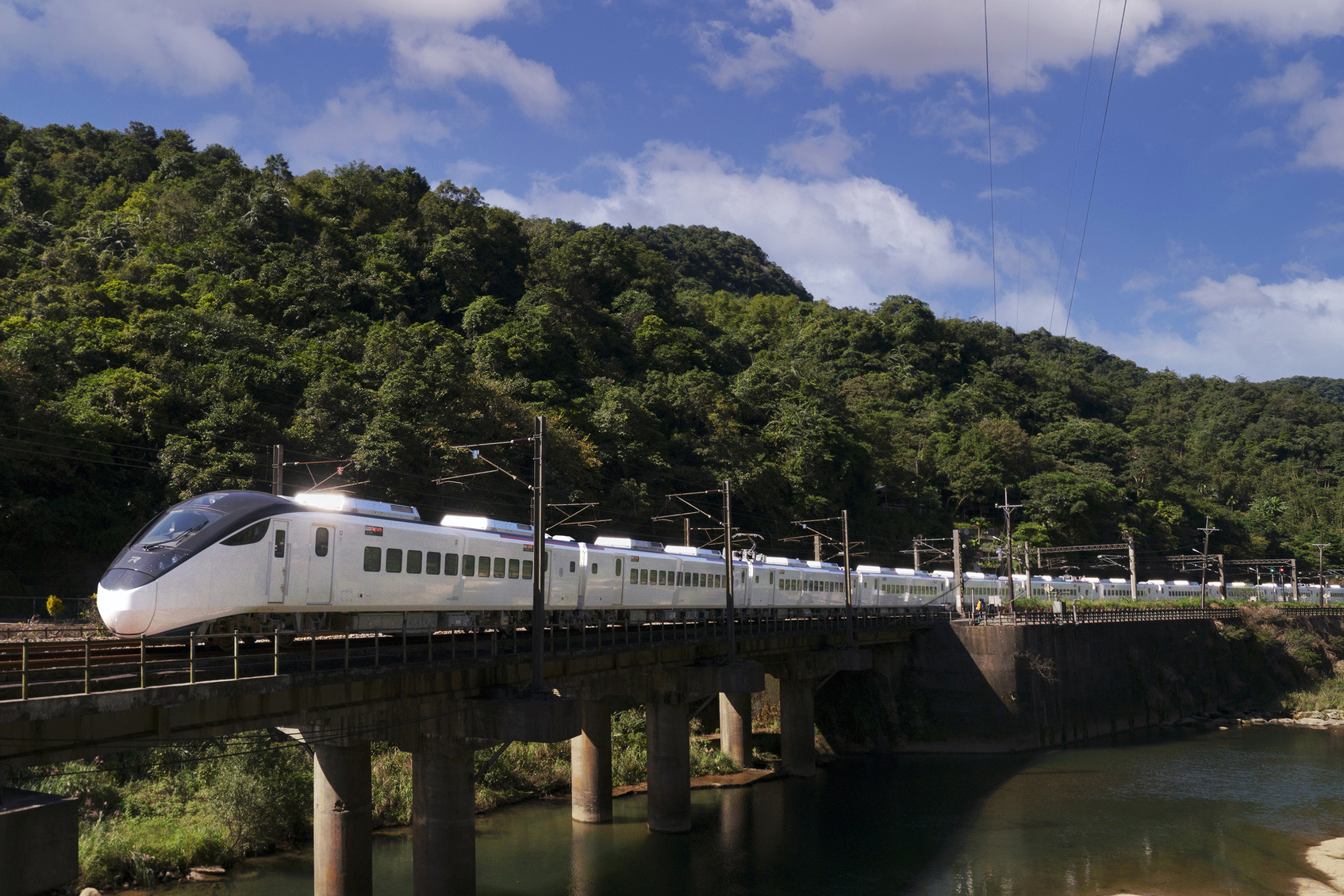 Taiwan Railways Administration, MOTC Intercity Electric Multiple Units EMU3000-1