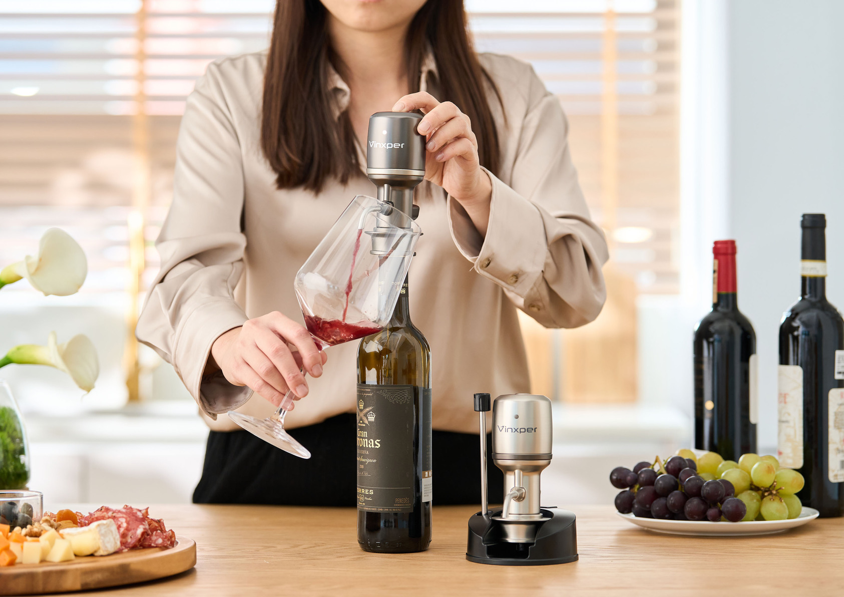 Vinxper Expert - The World's 4th Generation Adjustable Electric Wine Aerator -1